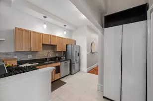 21 School St, Somerville, MA 02143 - Photo 11