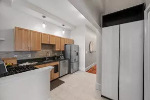 21 School St, Somerville, MA 02143 - Photo 11