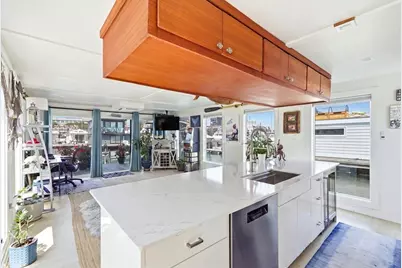 1 Pier 8 13th St #B28, Boston, MA 02129 - Photo 9