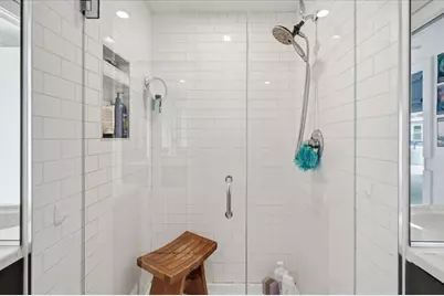 1 Pier 8 13th St #B28, Boston, MA 02129 - Photo 17