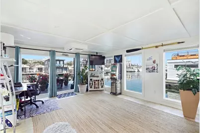 1 Pier 8 13th St #B28, Boston, MA 02129 - Photo 7
