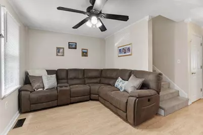 21 Milk St #4, Attleboro, MA 02703 - Photo 3