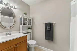 21 Milk St, Attleboro, MA 02703 - Photo 17