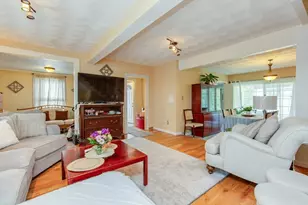 91 Lake St, Tewksbury, MA 01876 - Photo 5