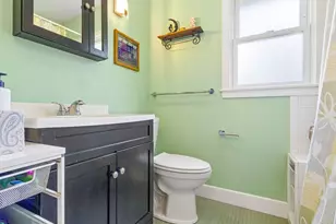 4 Murdoch Rd, Natick, MA 01760 - Photo 15