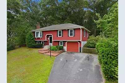 27 Reilly Ave, Blackstone, MA 01504 - Photo 1