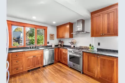 346 Merrimac Street, Newburyport, MA 01950 - Photo 15