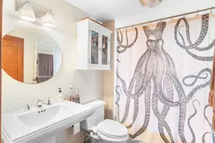 346 Merrimac St, Newburyport, MA 01950 - Photo 29