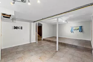53 Dickson Ave, Arlington, MA 02474 - Photo 23