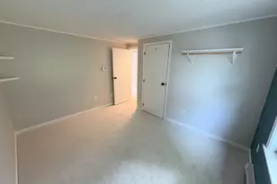 270 Sunderland Rd, Worcester, MA 01604 - Photo 19