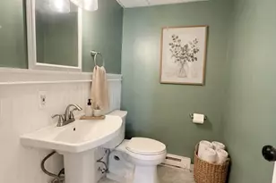 270 Sunderland Rd, Worcester, MA 01604 - Photo 7