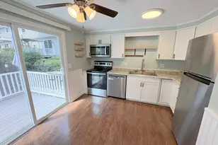 270 Sunderland Rd, Worcester, MA 01604 - Photo 11