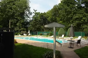 1 Plantation Dr, Agawam, MA 01001 - Photo 25