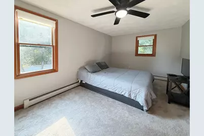 79 Lorchris St, Leominster, MA 01453 - Photo 17