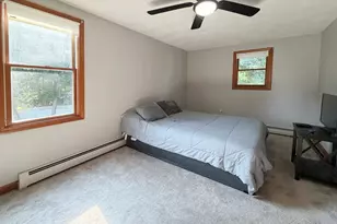 79 Lorchris St, Leominster, MA 01453 - Photo 17