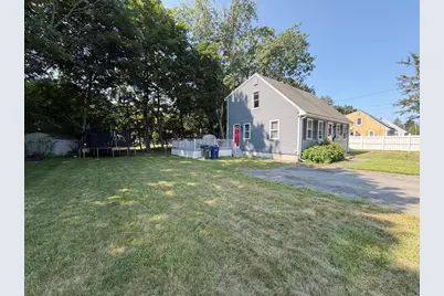 79 Lorchris St, Leominster, MA 01453 - Photo 25