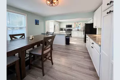 79 Lorchris St, Leominster, MA 01453 - Photo 9