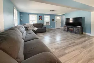 79 Lorchris St, Leominster, MA 01453 - Photo 13