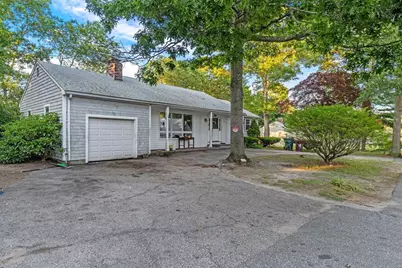 198 Bristol Ave, Barnstable, MA 02601 - Photo 3