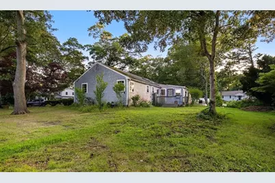 198 Bristol Ave, Barnstable, MA 02601 - Photo 29