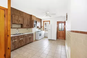 68 Brooks St, Boston, MA 02128 - Photo 33