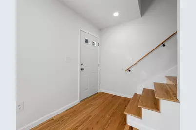 93 Brown St #A, Leicester, MA 01611 - Photo 5