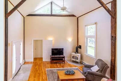 40 N Main St #3, Ipswich, MA 01938 - Photo 7