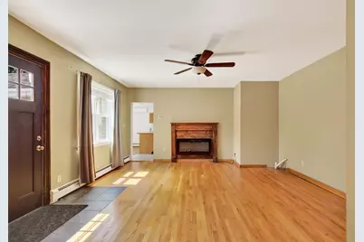 127 Mechanic St #1, Canton, MA 02021 - Photo 3