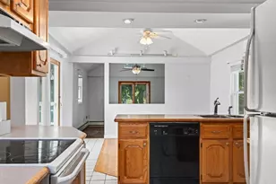 127 Mechanic St, Canton, MA 02021 - Photo 9