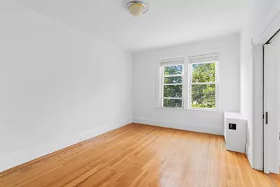173 Davis St #3, Brookline, MA 02445 - Photo 5