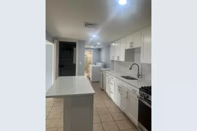 15 Washington Ave #1, Revere, MA 02151 - Photo 3