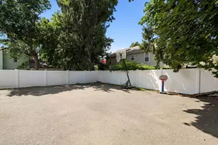 452 N Montello St, Brockton, MA 02302 - Photo 29