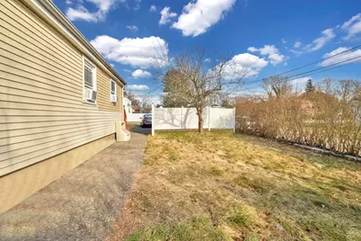 469 Summer St, Brockton, MA 02302 - Photo 25