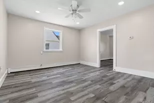 39 Dean St, Everett, MA 02149 - Photo 9