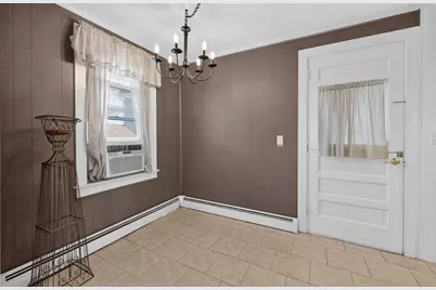 32 Raymond St, Fall River, MA 02723 - Photo 17