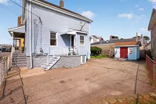 32 Raymond St, Fall River, MA 02723 - Photo 3