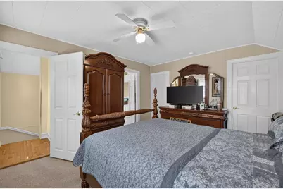 32 Raymond St, Fall River, MA 02723 - Photo 27