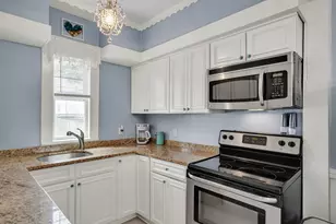 24 Cabot, Salem, MA 01970 - Photo 3