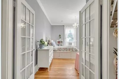 24 Cabot #1, Salem, MA 01970 - Photo 9