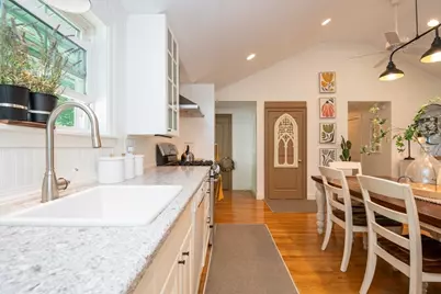 77 Washington St, Stoneham, MA 02180 - Photo 17