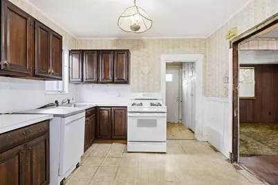 66 Calumet St, Revere, MA 02151 - Photo 15