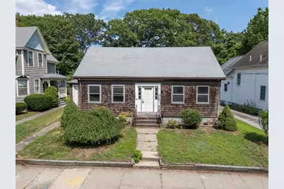 23 Hodges St, Attleboro, MA 02703 - Photo 1
