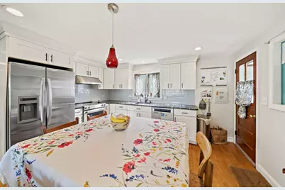22 Clover Ln, Scituate, MA 02066 - Photo 5