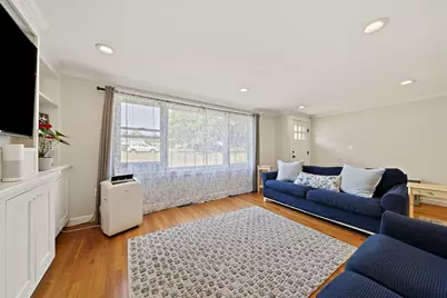 22 Clover Ln, Scituate, MA 02066 - Photo 9
