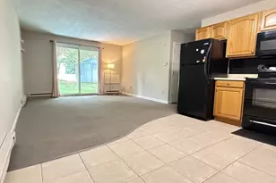 93 Center Depot Rd, Charlton, MA 01507 - Photo 5