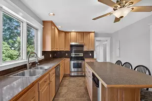 190 Kendrick Ave, Quincy, MA 02169 - Photo 5