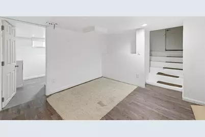 222 Hamilton St, Saugus, MA 01906 - Photo 31
