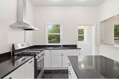 222 Hamilton St, Saugus, MA 01906 - Photo 3