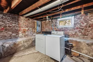 222 Hamilton St, Saugus, MA 01906 - Photo 33