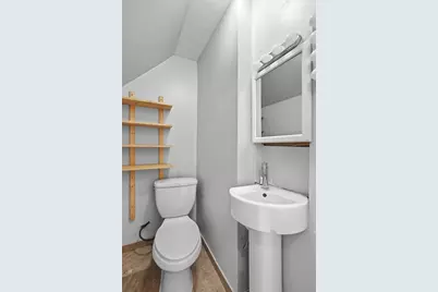 222 Hamilton St, Saugus, MA 01906 - Photo 11
